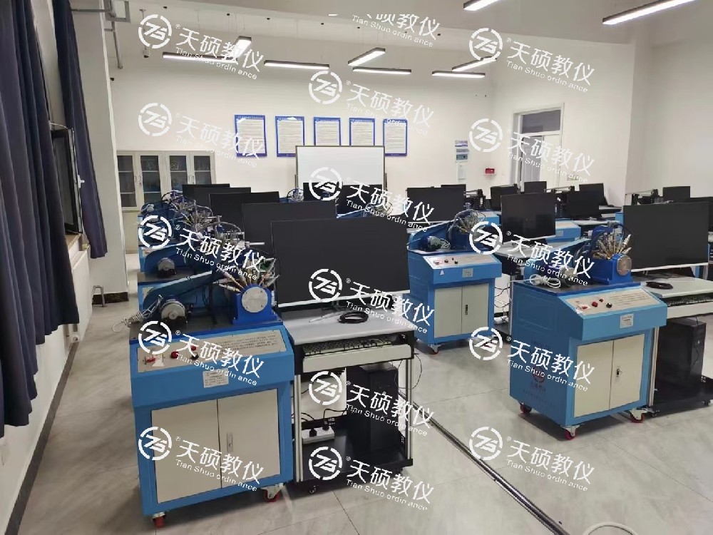 前方不斷傳來捷報！????多個實驗實訓(xùn)室交付驗收完成！機械原理、機械設(shè)計實驗室，機械制圖實訓(xùn)室和液壓實訓(xùn)室！